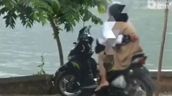 Viral Video Mesum 'Grepe-grepe' ABG di Telaga Ngebel Ponorogo