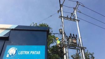 Rasio Elektrifikasi Sulawesi Selatan 99,8 Persen, Surplus 560 MW