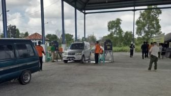 Swab Test di Pos Penyekatan Pamekasan Madura, 2 Pemotor Positif Covid-19