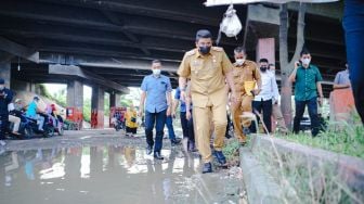 Tanggapi Keluhan Warga Soal Jalan Rusak, Bobby Perintahkan Lakukan Pembetonan