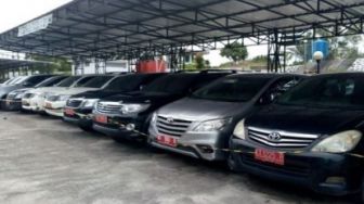 52 Mobil Pemkab Kuansing Dipinjam Pakai, Digunakan Kajari hingga Istri