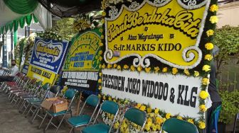 Suasana Rumah Duka Markis Kido, Dimakamkan di TPU Kebon Nanas