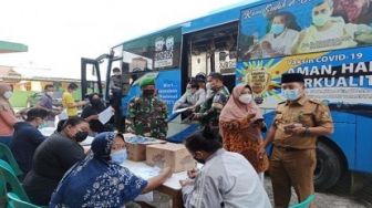 Baru 1.238 Lansia Akses Layanan Bus Vaksinasi Keliling