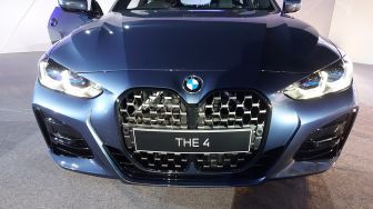 BMW Pangkas 25 Persen Biaya Produksi Agar Bisa Bersaing dengan Tesla