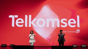 Makna di Balik Identitas Baru Berpola Batik Telkomsel