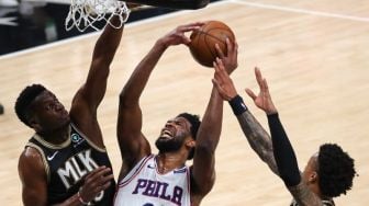Play-off NBA: Sixers Paksa Hawks Mainkan Gim Ketujuh