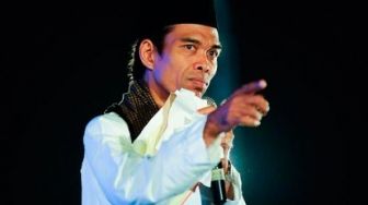 UAS Disebut Husin Shihab Murtad: Anjing Ashabul Khafi Masuk Surga