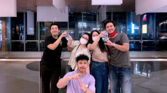 Empat Mahasiswa ITS Borong Penghargaan dari Singapura, Soal Apa?