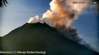 Dalam 24 Jam, Merapi Keluarkan 5 Kali Awan Panas dan 15 Kali Guguran Lava