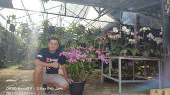 Kisah Rumah Anggrek Vita Orchids Manfaatkan YouTube untuk Tumbuhkan Bisnis Secara Online