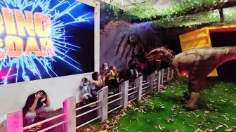 Sambut Musim Liburan Sekolah, Mall Ini Hadirkan Wahana Edukasi Taman Dinosaurus