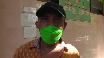 Cucu Mau Sekolah di Makassar, Kakek Sunarji Bingung Tidak Punya HP