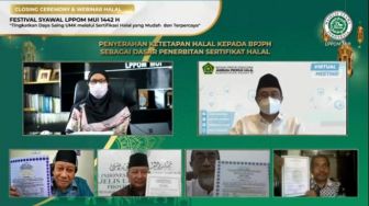 LPPOM MUI se-Indonesia Serahkan Ketetapan Halal ke BPJPH