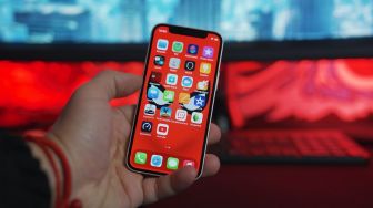 Apple Hentikan Produksi iPhone 12 Mini