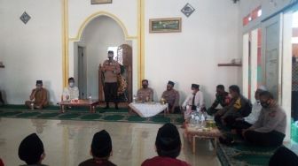 Kunjungi CIS Full Day, Kapolres Ciko Beri Motivasi dan Semangat Para Siswa