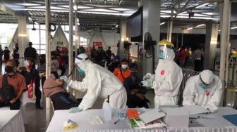 Nah Kan, Satu Penumpang KRL Positif Covid-19 Setelah Tes Antigen Acak