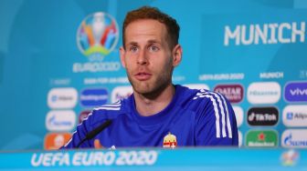 Jerman vs Hungaria, Peter Gulacsi Antusias Jumpa Manuel Neuer