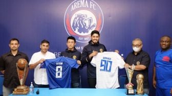 Dua Pemain Asing Anyar Arema FC Resmi Diperkenalkan