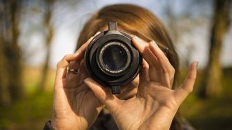 Tidak Harus Pakai Kamera Mahal, Ini Tips Belajar Fotografi dari Dion Wiyoko