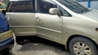 Mobil Innova Listyo Dibobol Maling: Pecah Kaca, Uang Rp70 Juta Raib