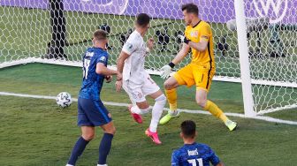 Slovakia Dihajar 0-5, Marek Hamsik: Permainan Spanyol Sangat Indah