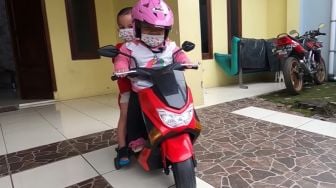 Anak Ucok Baba Naik Yamaha NMAX 'Spesial', Ada yang Aneh dengan Bentuk Motornya