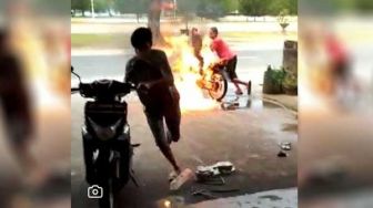 Viral Montir di Natuna Panik saat Motor yang Diperbaiki Terbakar Tiba-tiba