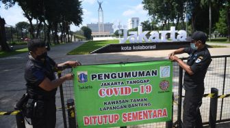Taman-taman Kota di Jakarta Kembali Ditutup