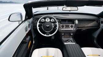 Rolls-Royce Motor Cars 2021: Kenaikan Penjualan 49 Persen, Rekor Sejak 117 Tahun