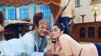 Edy Oglek Meninggal, Nova Soraya : Kenapa Lu Tinggalin Gue?