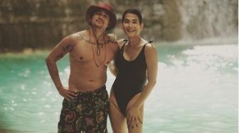 Dulu Pria, Oscar Lawalata Sukses Ganti Kelamin, Sekarang Pede Foto Pakai Bikini