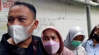 Vicky Prasetyo Pasrah Dituntut 8 Bulan Penjara