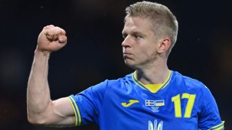 Sumpahi Vladimir Putin Mati, Unggahan Oleksandr Zinchenko Dihapus Instagram