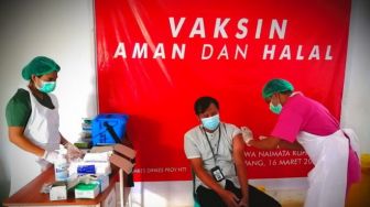 Pengumuman! Perlu Kartu Vaksin sebagai Syarat Bepergian Saat PPKM Darurat