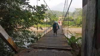 Jembatan Gantung Seribu Janji Magelang, Warga: Takut Nyebrang Tapi Terpaksa