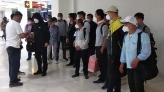 TKA Asal China Bebas Masuk Indonesia di Masa PPKM Darurat, Bamsoet: Karantina!