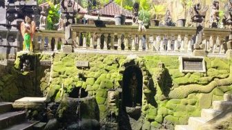 Wisata Bali: Tiga Pancuran Pura Beji Batan Gatep, Punya Peruntukan Berbeda-beda