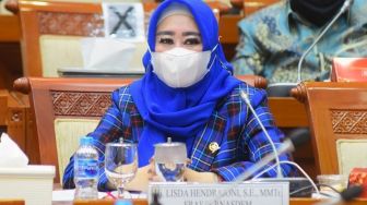 Bansos Kembali Diberikan di PPKM Darurat, DPR: Jangan Ada Lagi Duplikasi Penerima