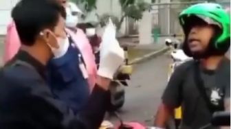 Diminta Pakai Masker, Pemotor Ini Ngotot Tak Percaya Covid-19