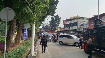 Titik Penyekatan di Lenteng Agung Sore Ini Macet Parah, Kendaraan Mengular hingga 1 Km