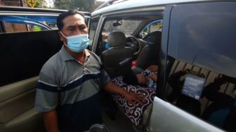 Warga Mojokerto Ini Kritis di Dalam Mobil, Telantar Ditolak Tujuh Rumah Sakit