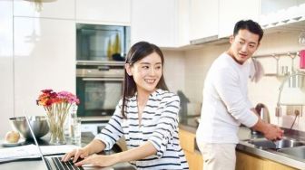 WFH, Saatnya Para Suami Semangat Teladani Rasul