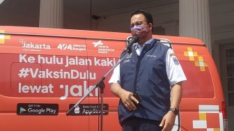 Anies Perpanjang PPKM Level 4, Pengunjung Mal di Jakarta Wajib Sudah Divaksin