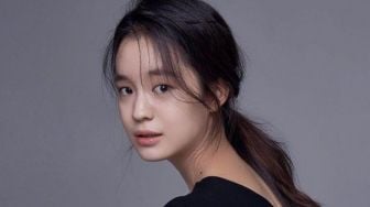 Akting Dianggap Buruk, Park Hye Eun Mundur dari Drama Karya Hong Sisters