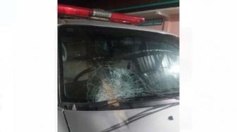 Viral Ambulans Dilempari Batu di Flyover Purwosari, Korban Lapor ke Polresta Solo