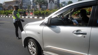 Ganjil Genap di Puncak Bogor, Ribuan Kendaraan Diputar Balik Petugas Gabungan