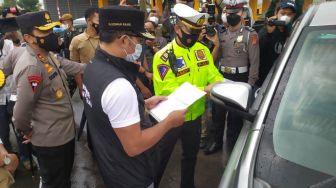 Gerbang Tol Pasteur Lengang saat Weekend, Ridwan Kamil: Mobilitas Warga Turun