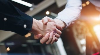 Biar Bisnis Makin Berkembang, Ketahui Cara Tepat Mencari Mitra Usaha 