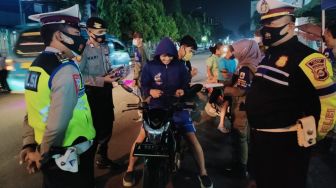 Satgas Covid-19 Kab. Lebak Bakal Swab Tes Warga yang Keluyuran saat Malam