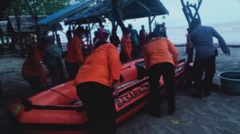 11 Wisatawan Terseret Ombak di Pantai Batu Gong Sulawesi Tenggara